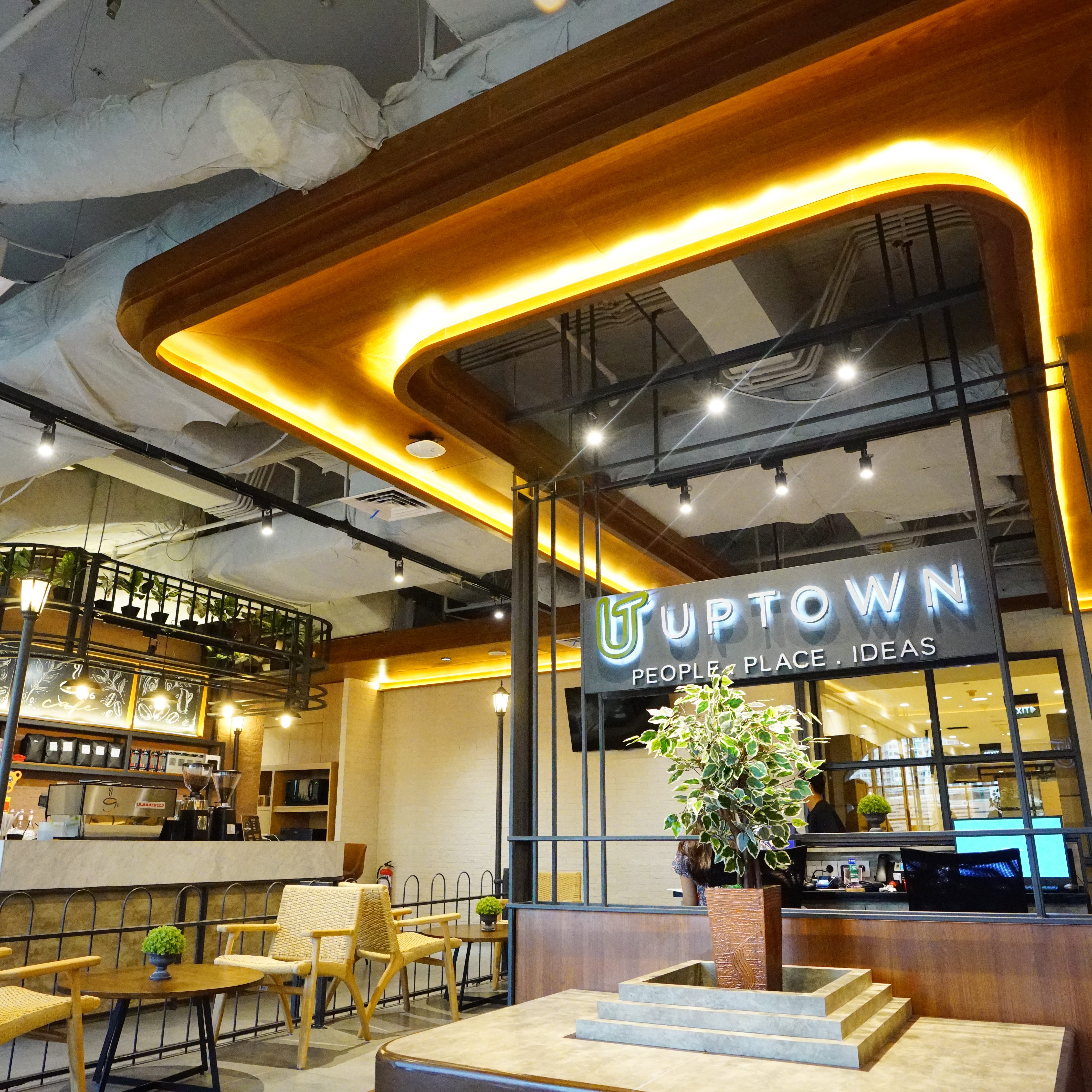 Uptown Serviced Office di Plaza Mutiara Jakarta