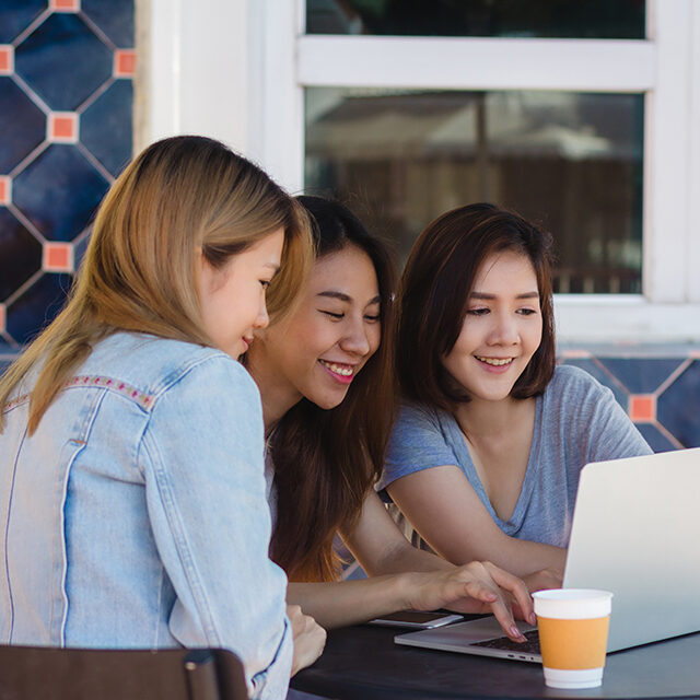 Co-working Space adalah