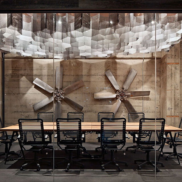 Ruang meeting industrial di Jakarta