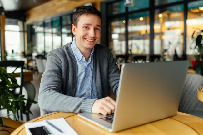 Pekerjaan freelance untuk yang berkeluarga