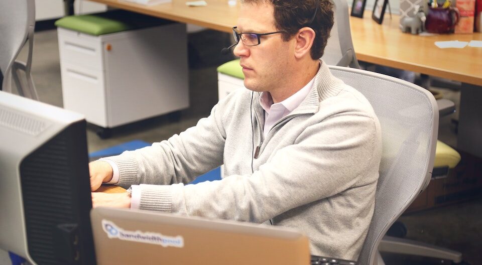 Pajak Perusahaan Yang Harus Dipenuhi Setiap Bulan Saat Berbisnis 5