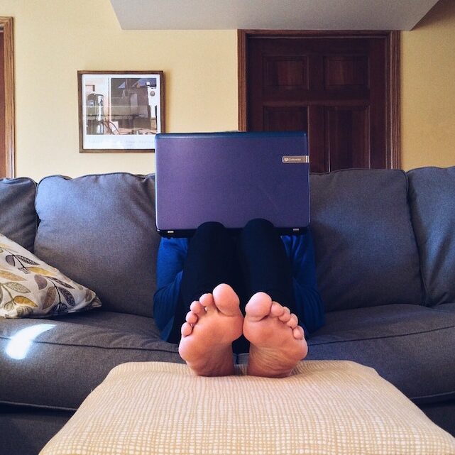 Bekerja Dari Rumah? Apa Saja Yang Perlu Disiapkan? 2