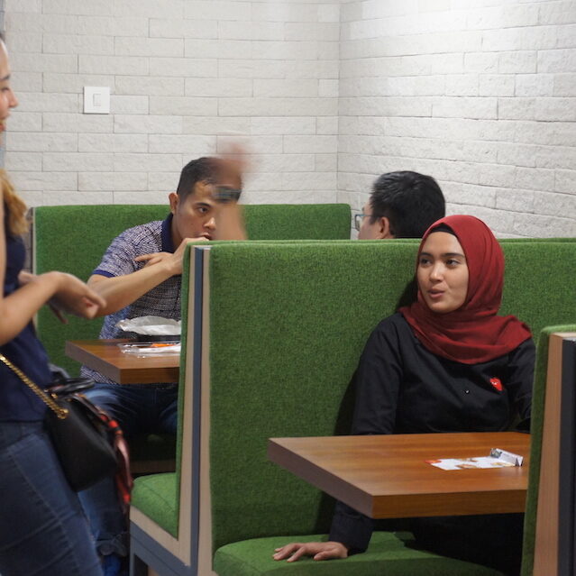 Fasilitas Co-working Space punya konsep ruangan outdoor