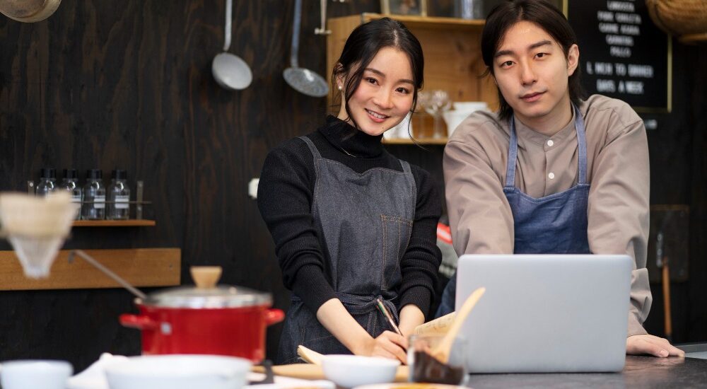 2149319376 Bisnis FnB